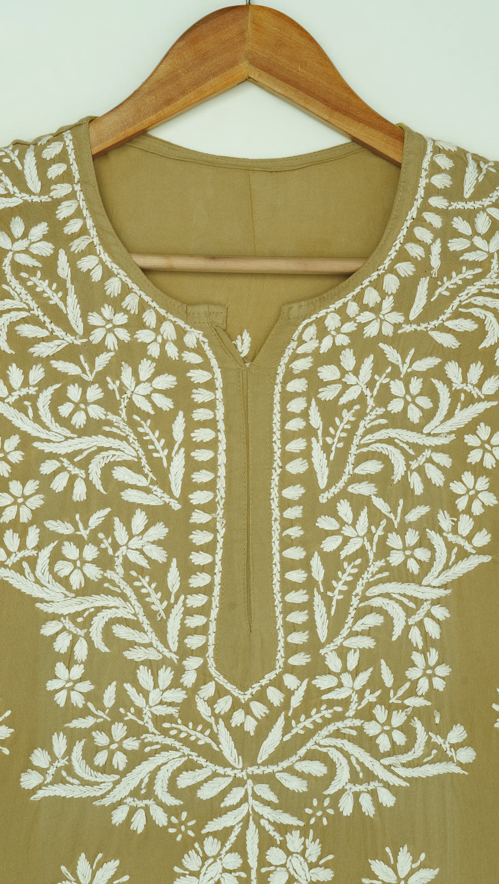 Noor-e-Zaitoon Modal Kurta