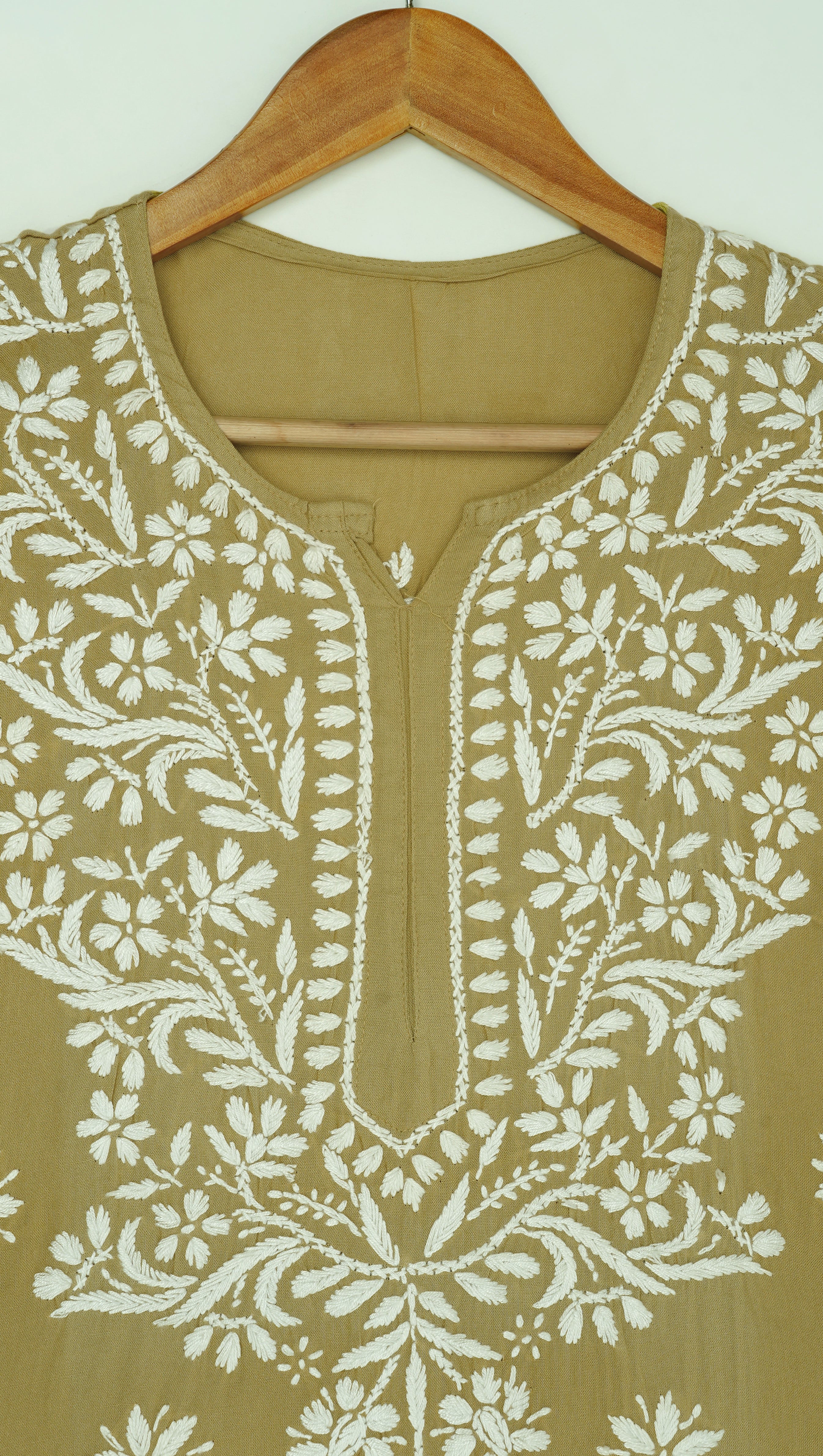 Noor-e-Zaitoon Modal Kurta