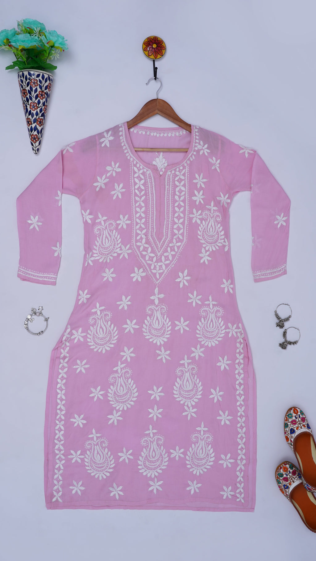 Noor-e-Rayon Chikankari Kurta