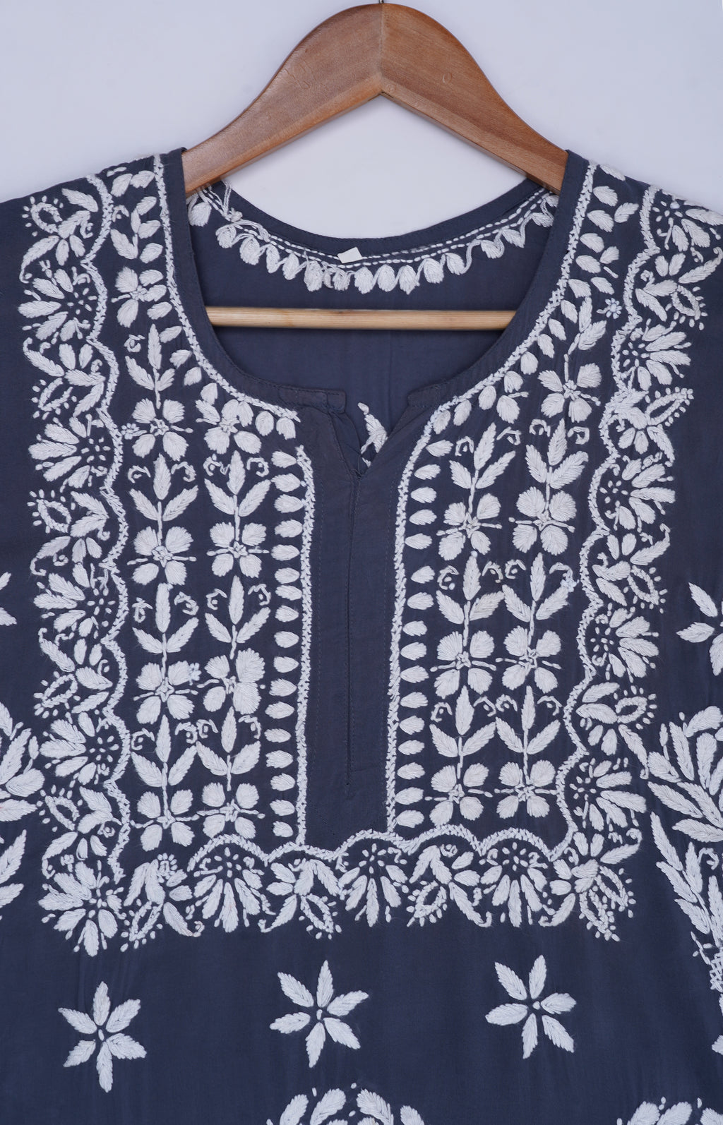 Noor-e-Zaitoon Modal Kurta