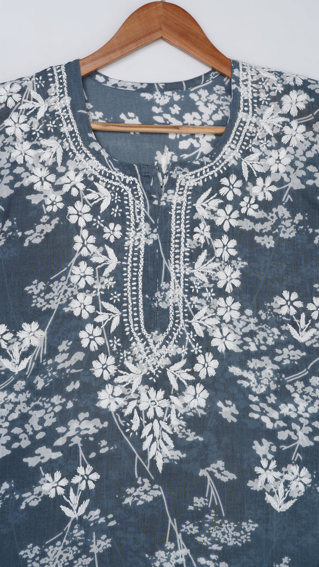 Noor-e-Mul Cotton 2 Pc Chikankari set