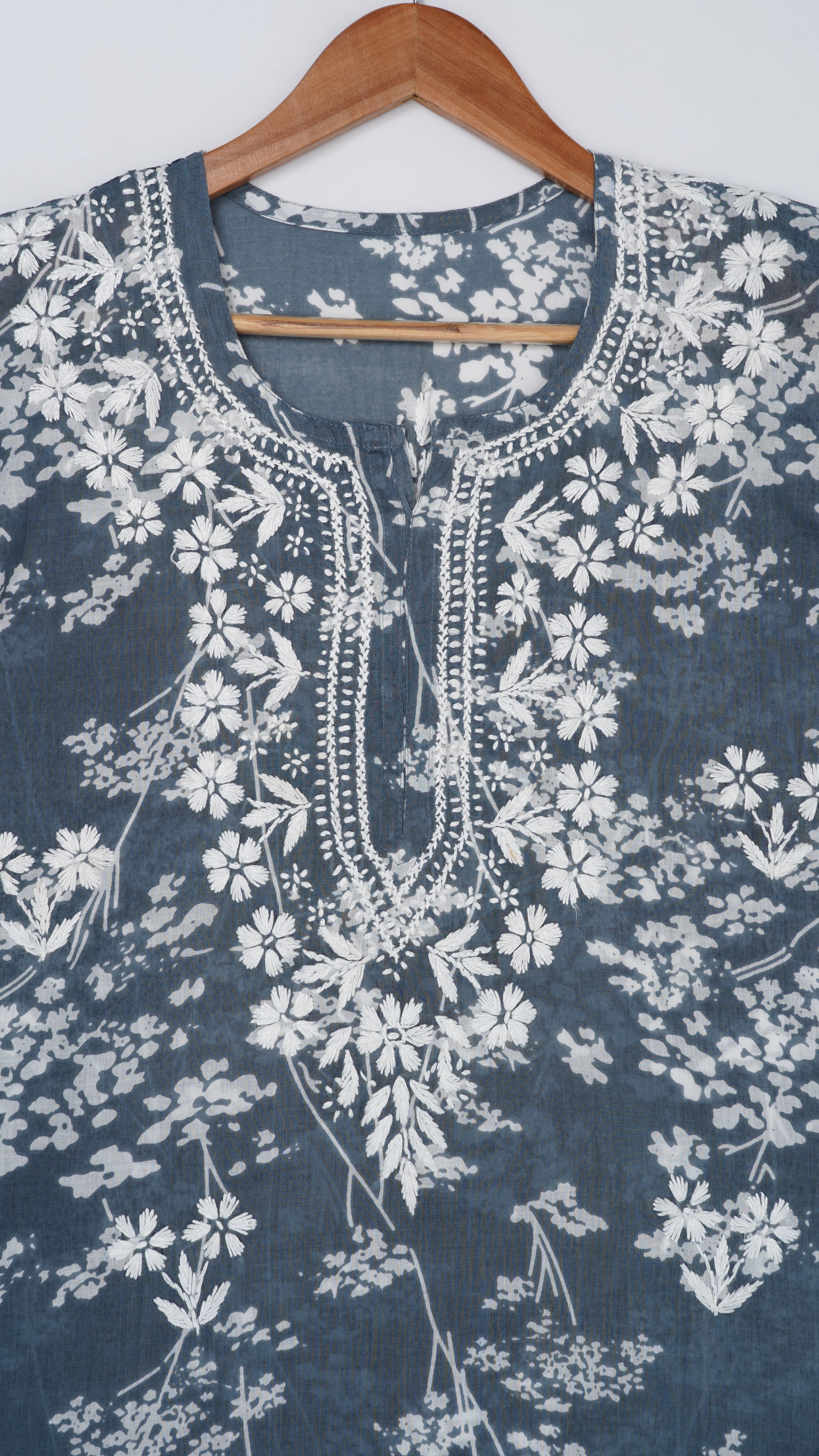 Noor-e-Mul Cotton 2 Pc Chikankari set