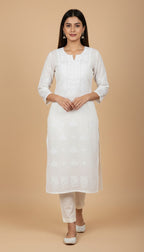 Noor-E-Nazaakat 3D Embroidery Kurta